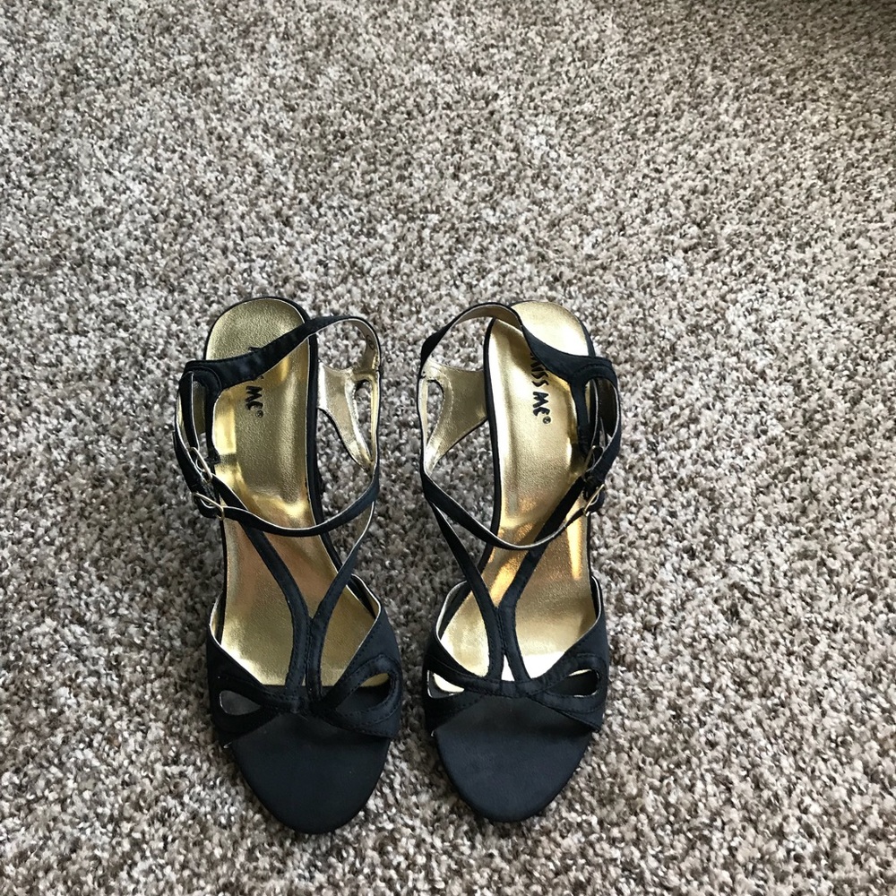 Black sandals